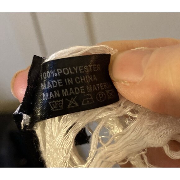 Rue 21 Etc Infinity Scarf Womens Creamy Open Weave Lace BOHO Prairie Peasant - Picture 5 of 9